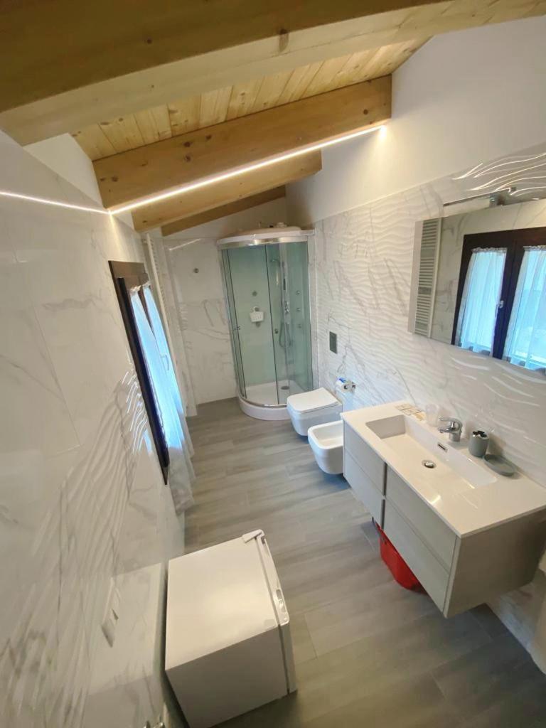 B&B Profumo Di Gelsomino Mombaroccio Екстериор снимка